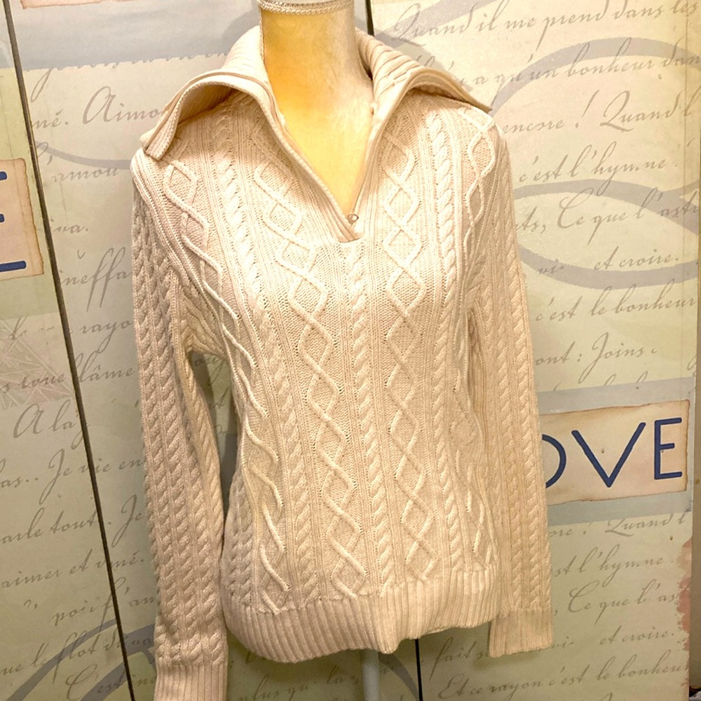 PRIA Cable knit Sweater SZ L